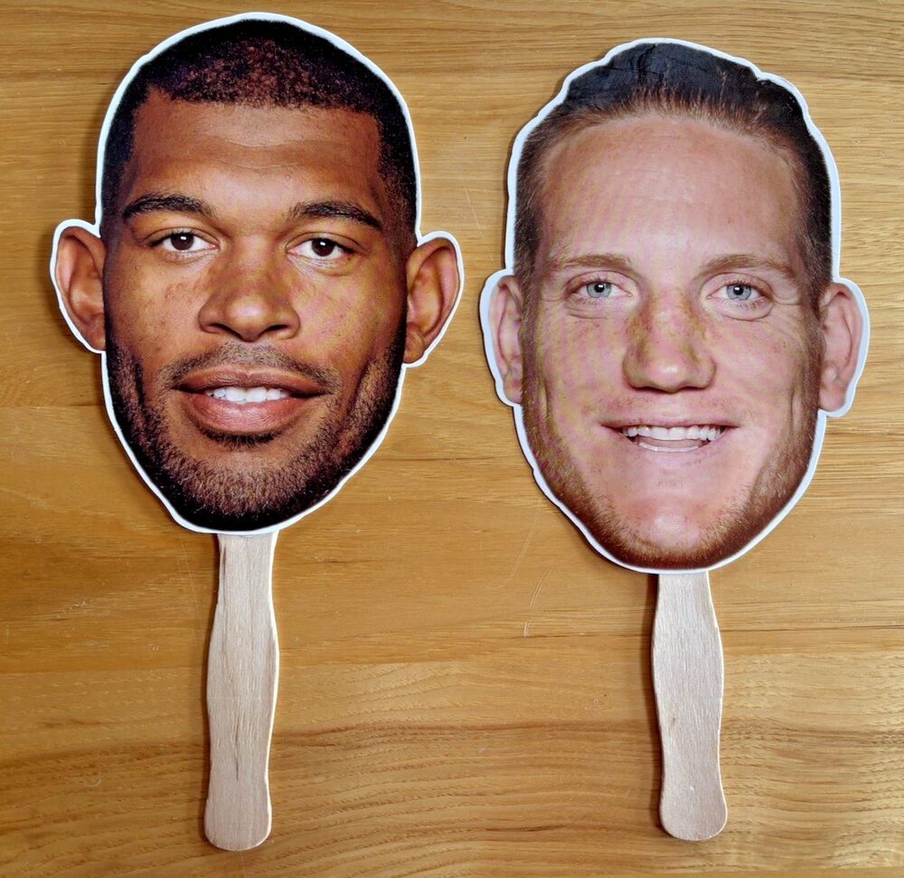 Julius Peppers AJ Hawk Green Bay Packer Stick Fan NFL Player Head Training Camp